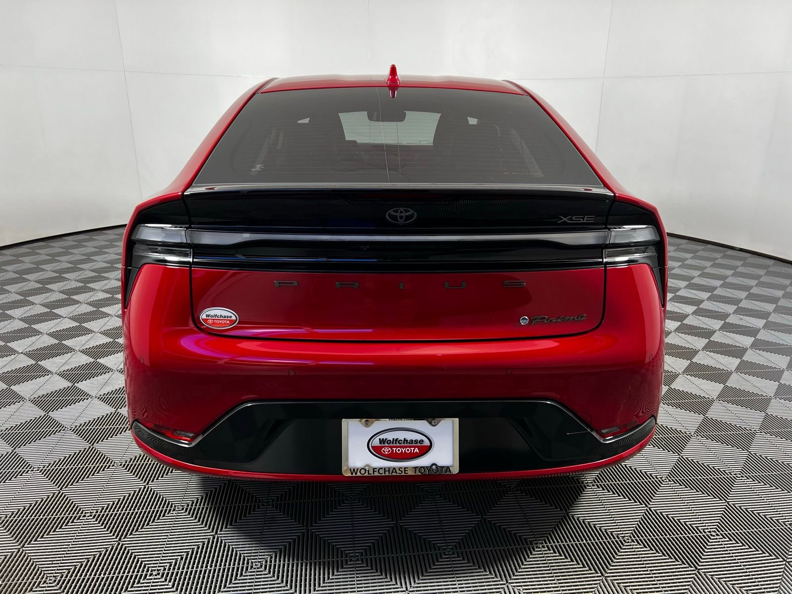 Certified 2024 Toyota Prius Prime XSE image 6