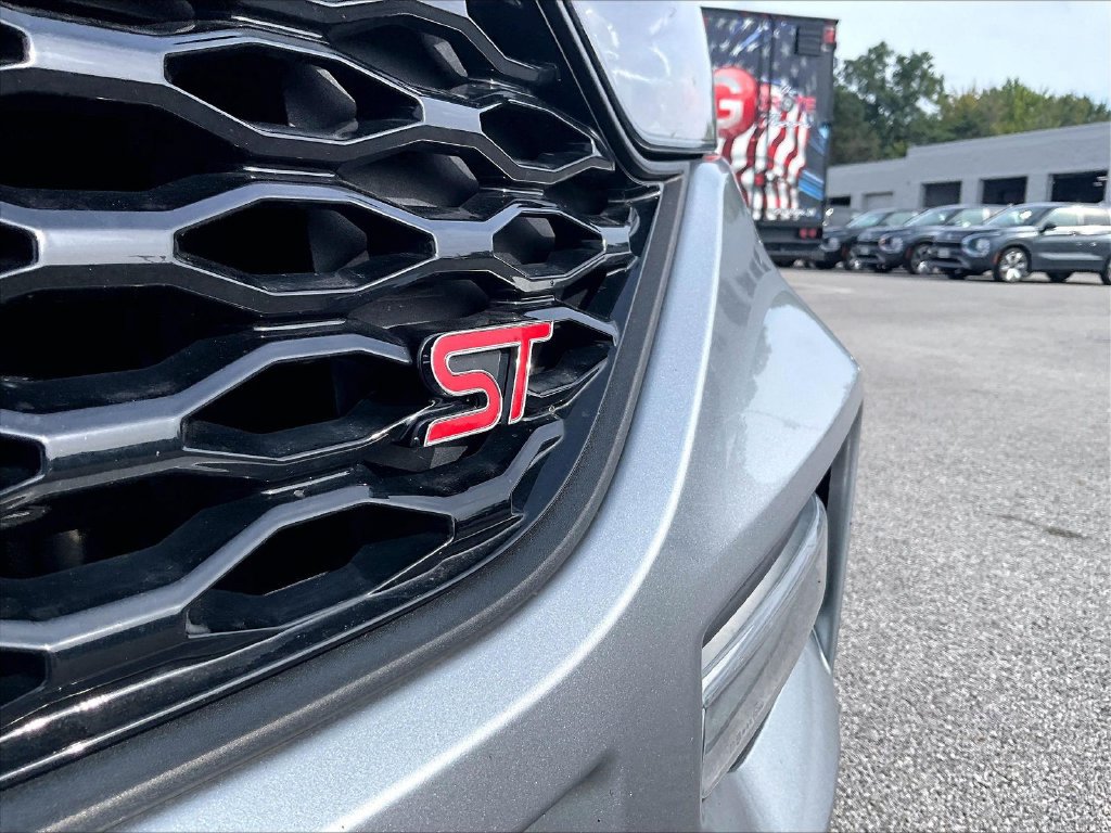 Used 2020 Ford Explorer ST w/ ST Street Pack AWD/4WD image 9