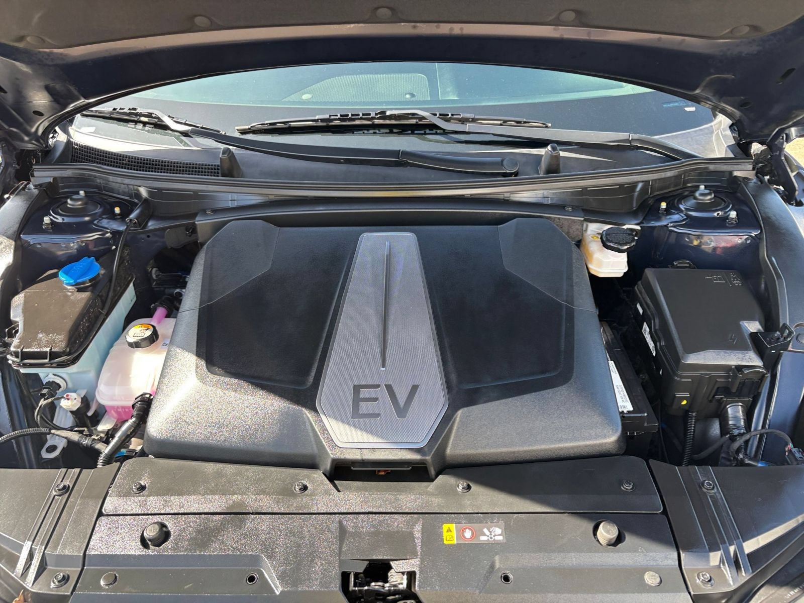 Used 2024 Kia EV6 Wind RWD image 37