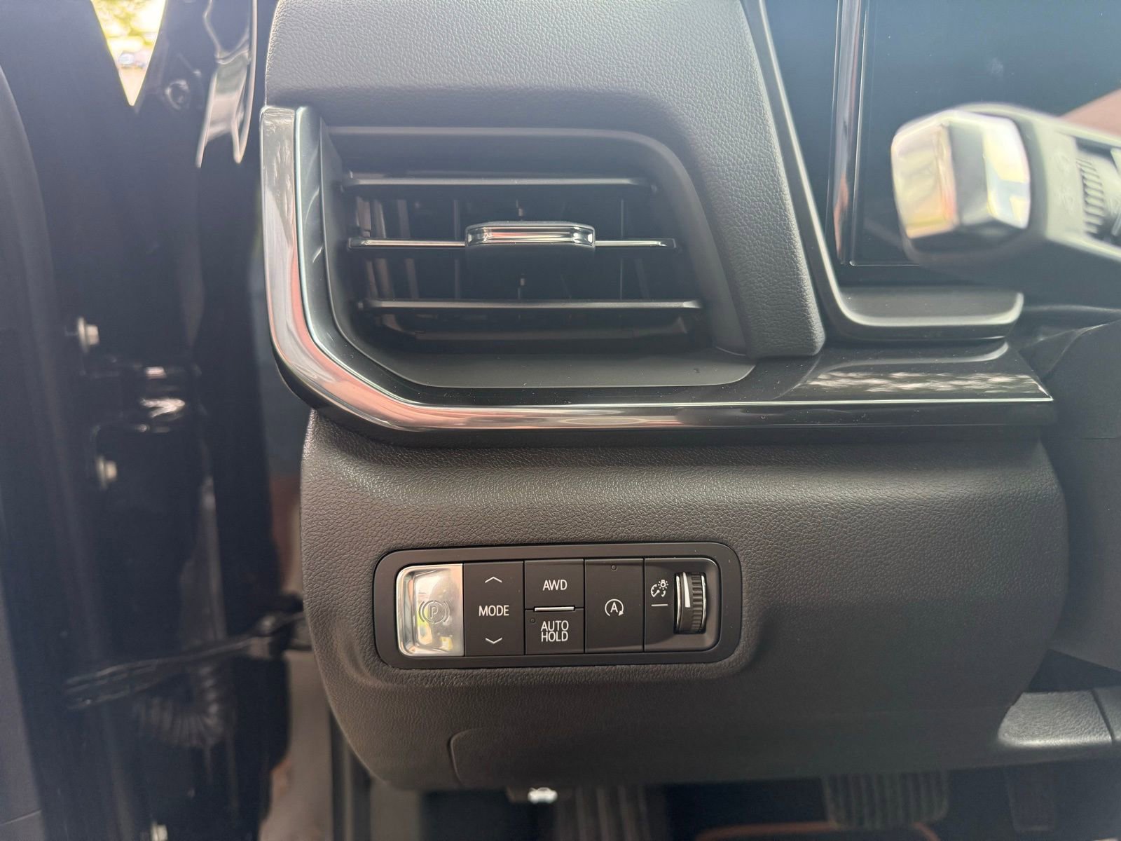 New 2026 GMC Terrain AT4 w/ Convenience Package III image 14