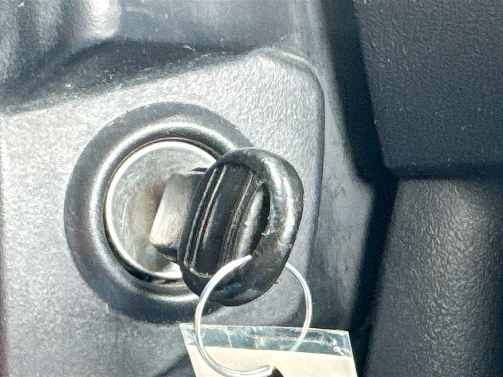 Used 2015 Jeep Patriot High Altitude FWD image 16