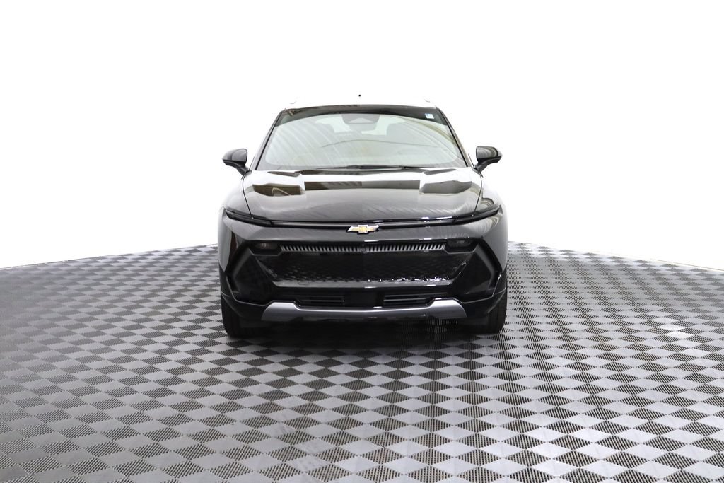 Certified 2026 Chevrolet Equinox EV LT w/ Convenience Package II FWD image 2