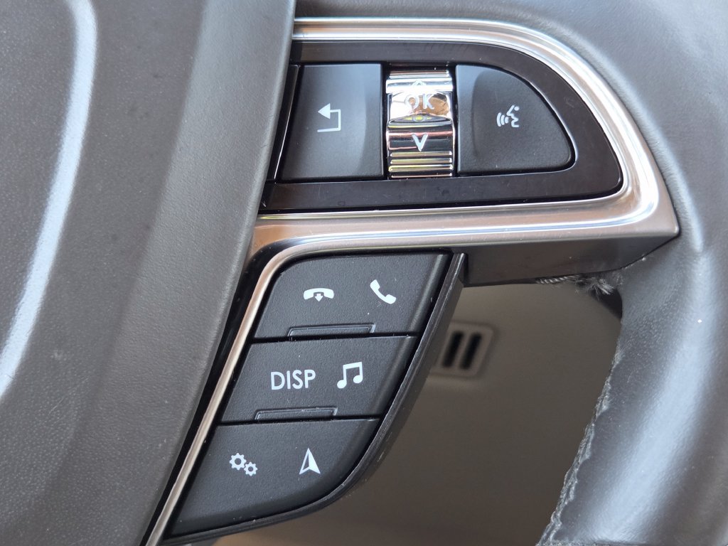 Used 2019 Lincoln Nautilus Reserve w/ Cargo Utility Package AWD/4WD image 15