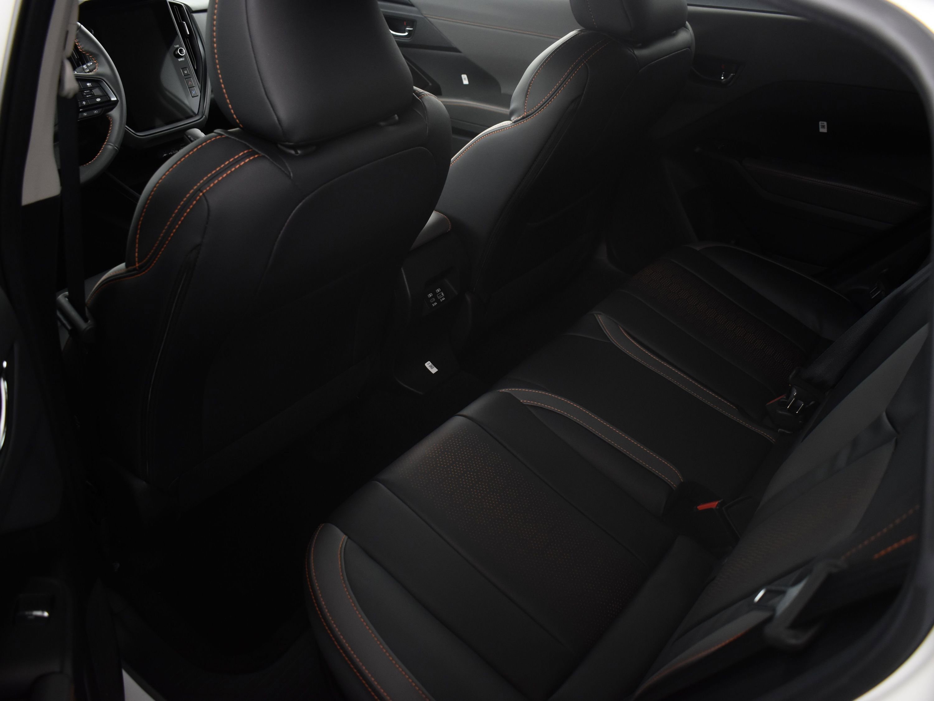 Certified 2025 Subaru Crosstrek 2.5i Limited w/ Popular Package #3A image 13