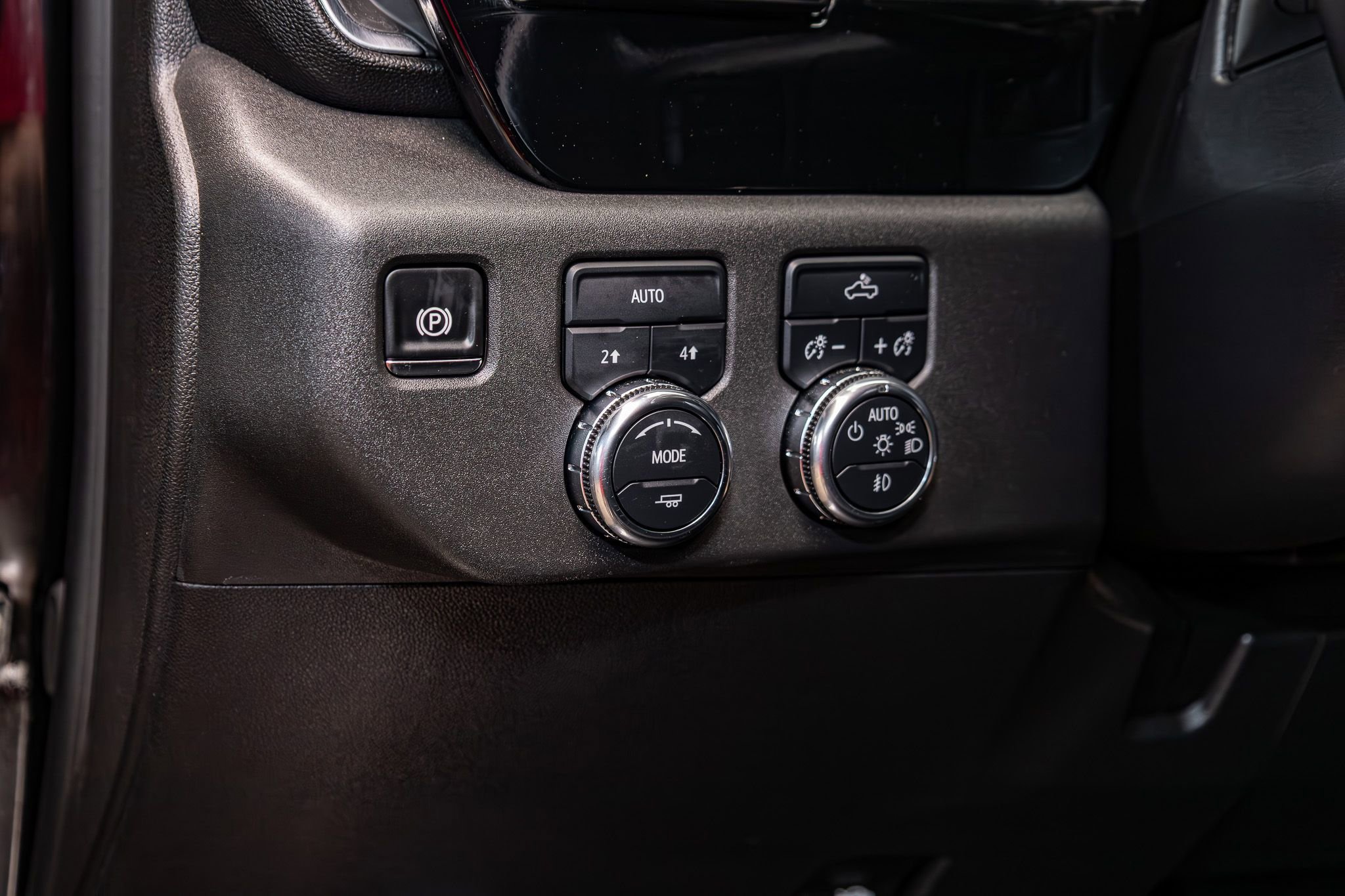 Used 2025 GMC Sierra 1500 Elevation image 16