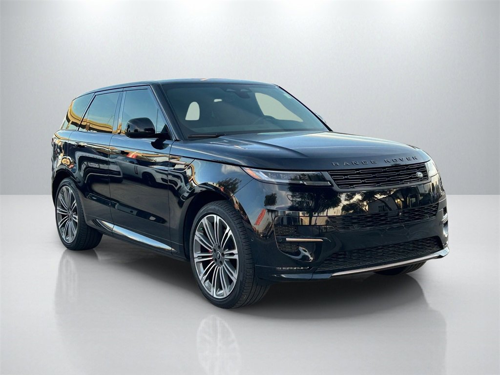 Used 2024 Land Rover Range Rover Sport Dynamic SE image 3