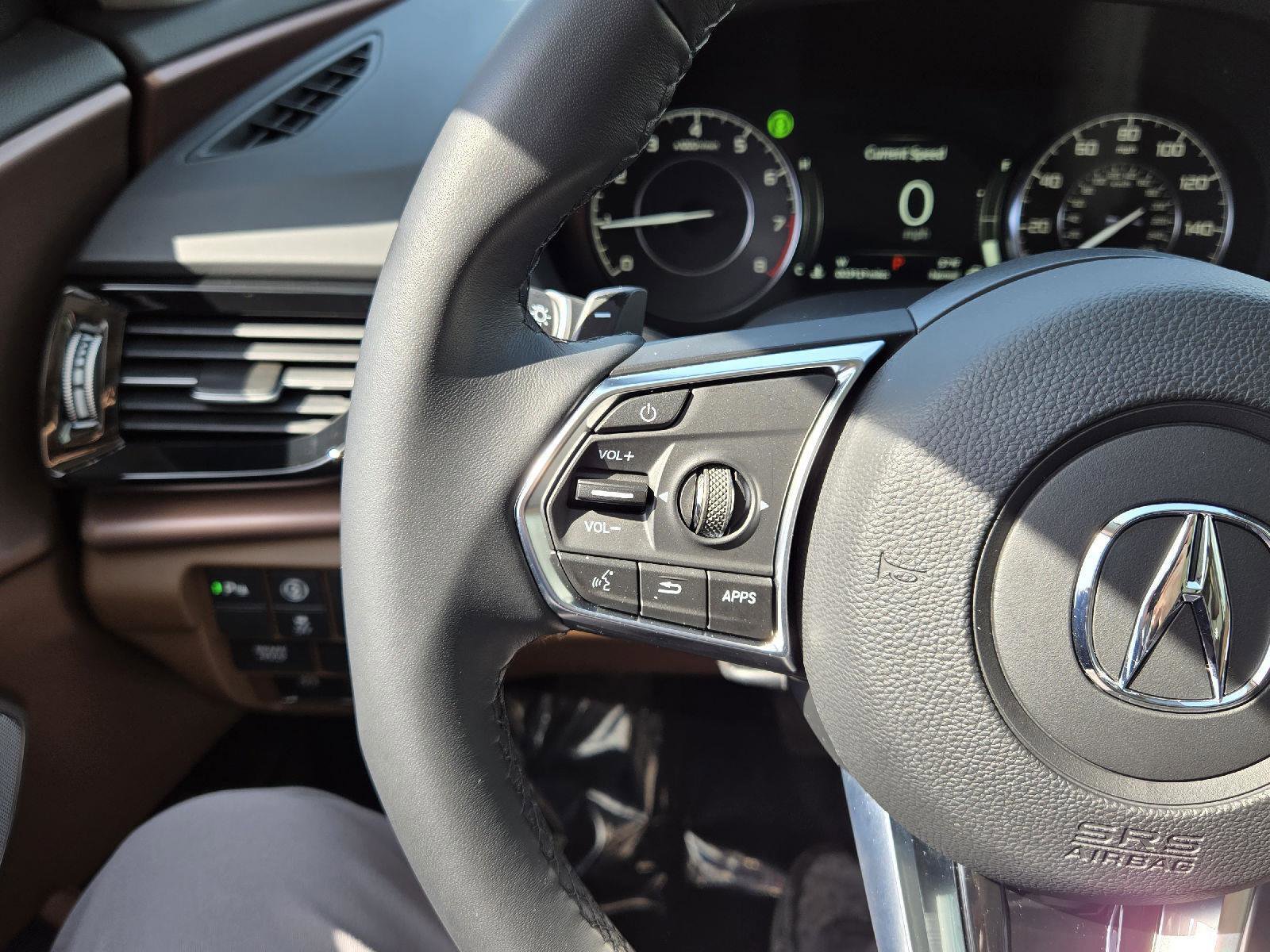 Used 2025 Acura RDX SH-AWD w/ Technology Package image 30