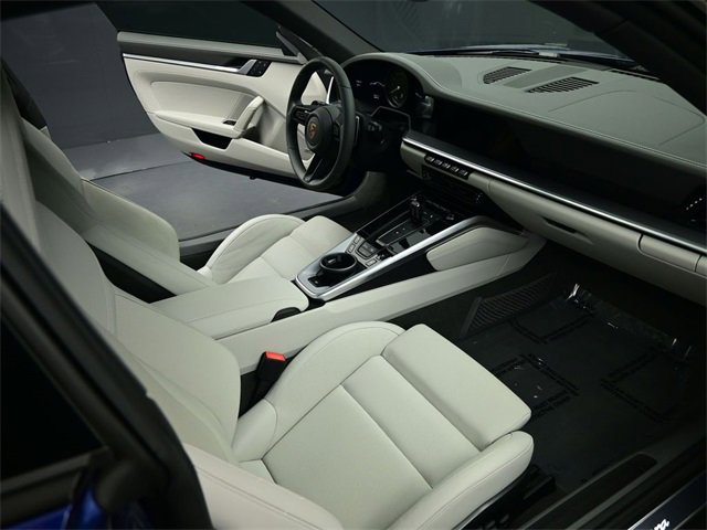 Used 2023 Porsche 911 Carrera image 26