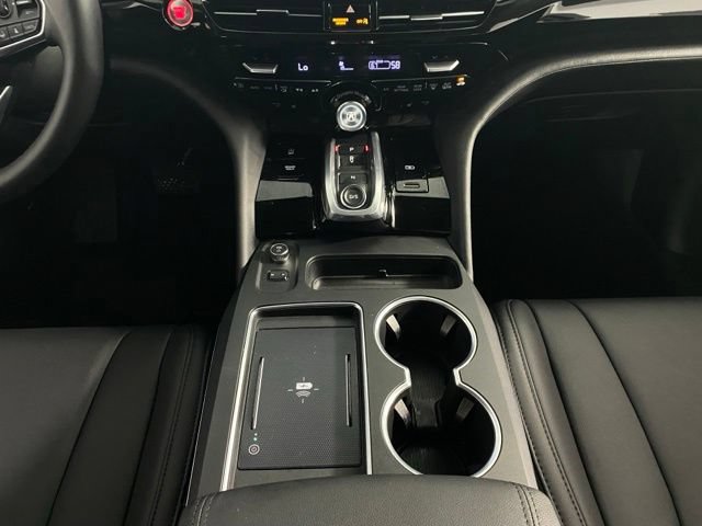 Used 2025 Acura MDX FWD image 24