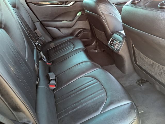 Used 2023 Maserati Levante Modena AWD/4WD image 13