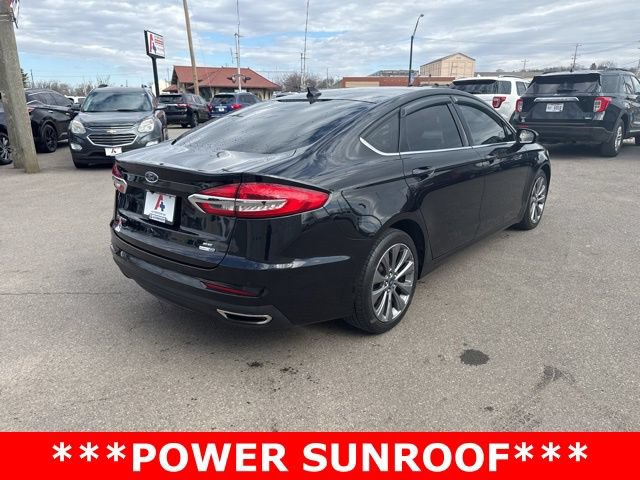 Used 2020 Ford Fusion SE AWD/4WD image 3