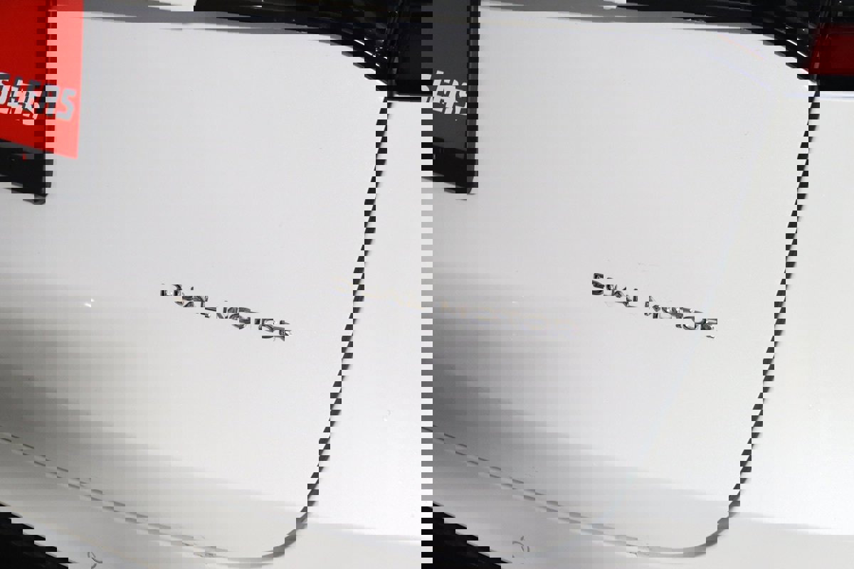 Used 2023 Tesla Model Y Long Range image 11