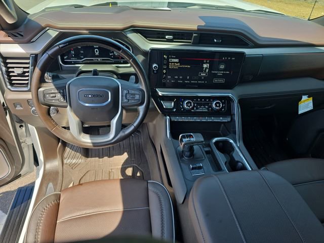Used 2024 GMC Sierra 1500 Denali AWD/4WD image 15