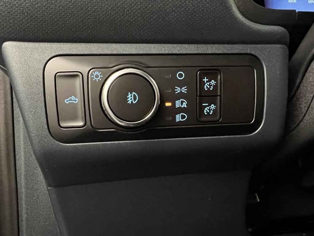 New 2025 Ford Maverick Lobo image 23