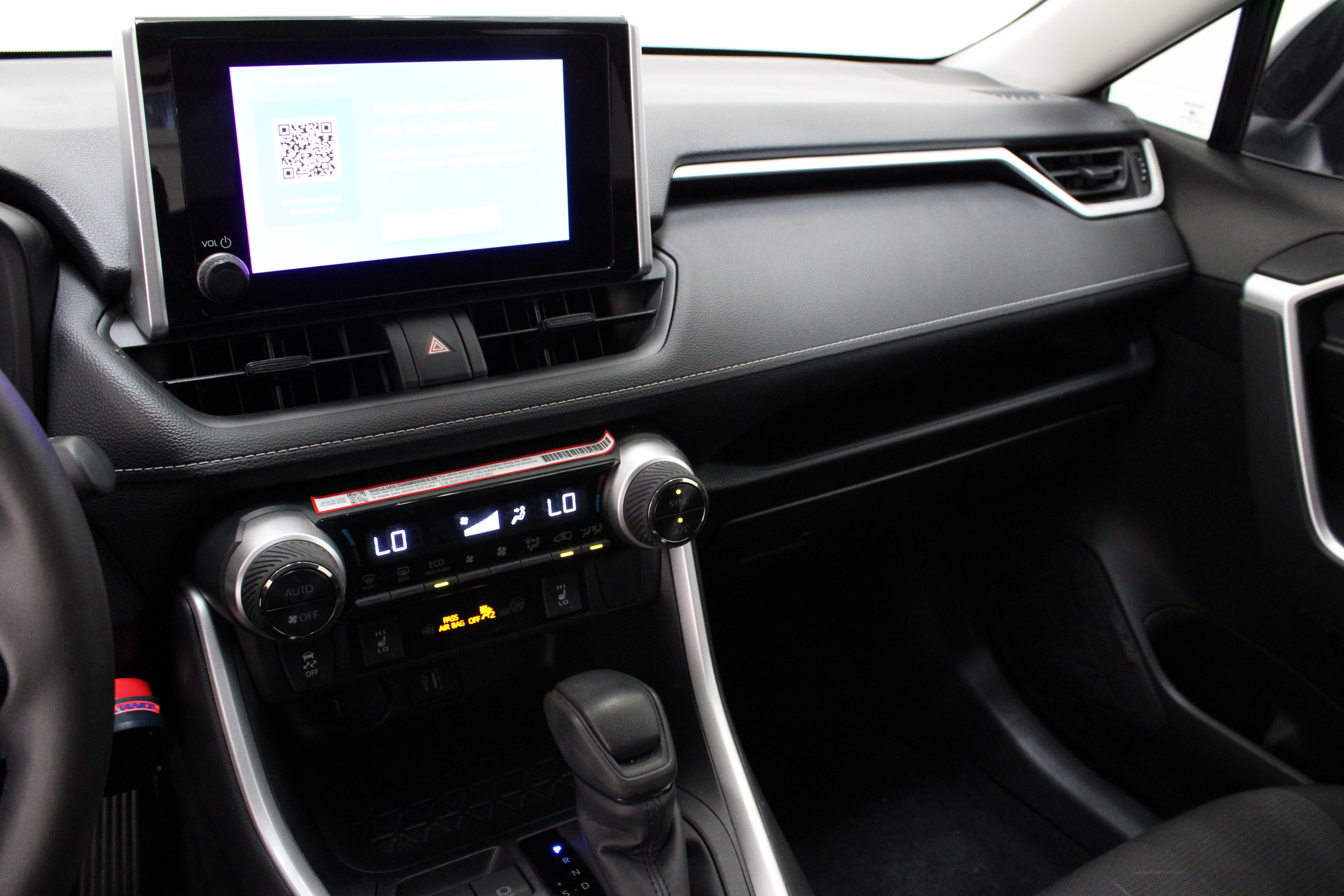 Used 2025 Toyota RAV4 Woodland Edition w/ Weather Package AWD/4WD image 16