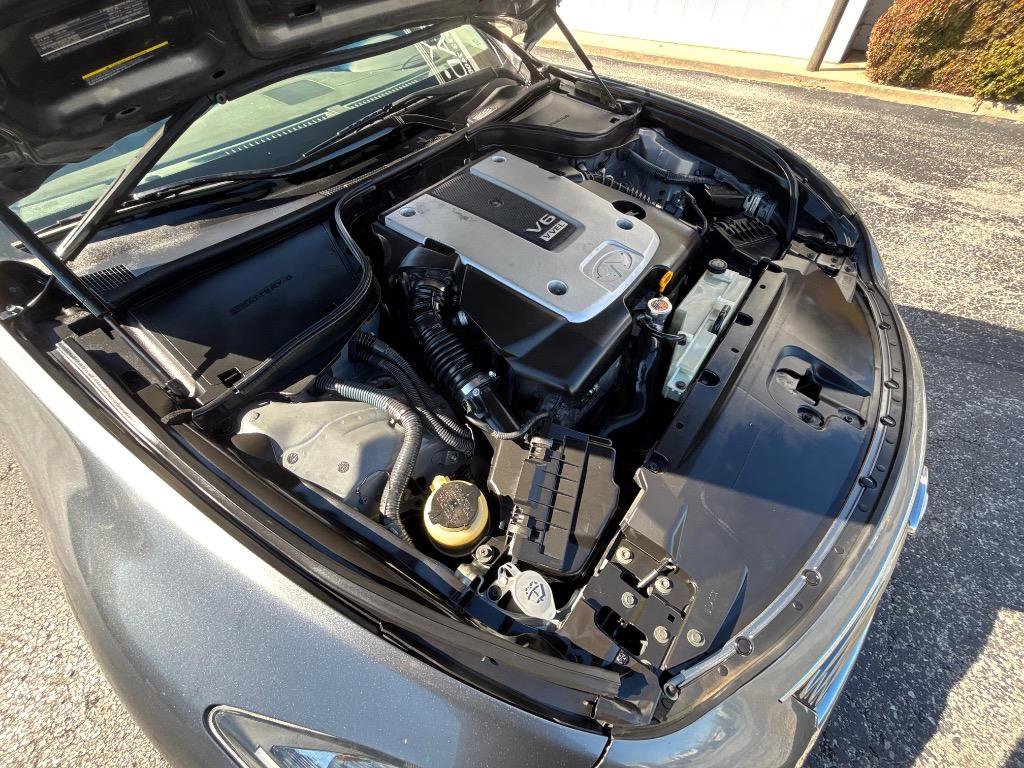 Used 2012 INFINITI G37 Journey w/ Premium Pkg image 29