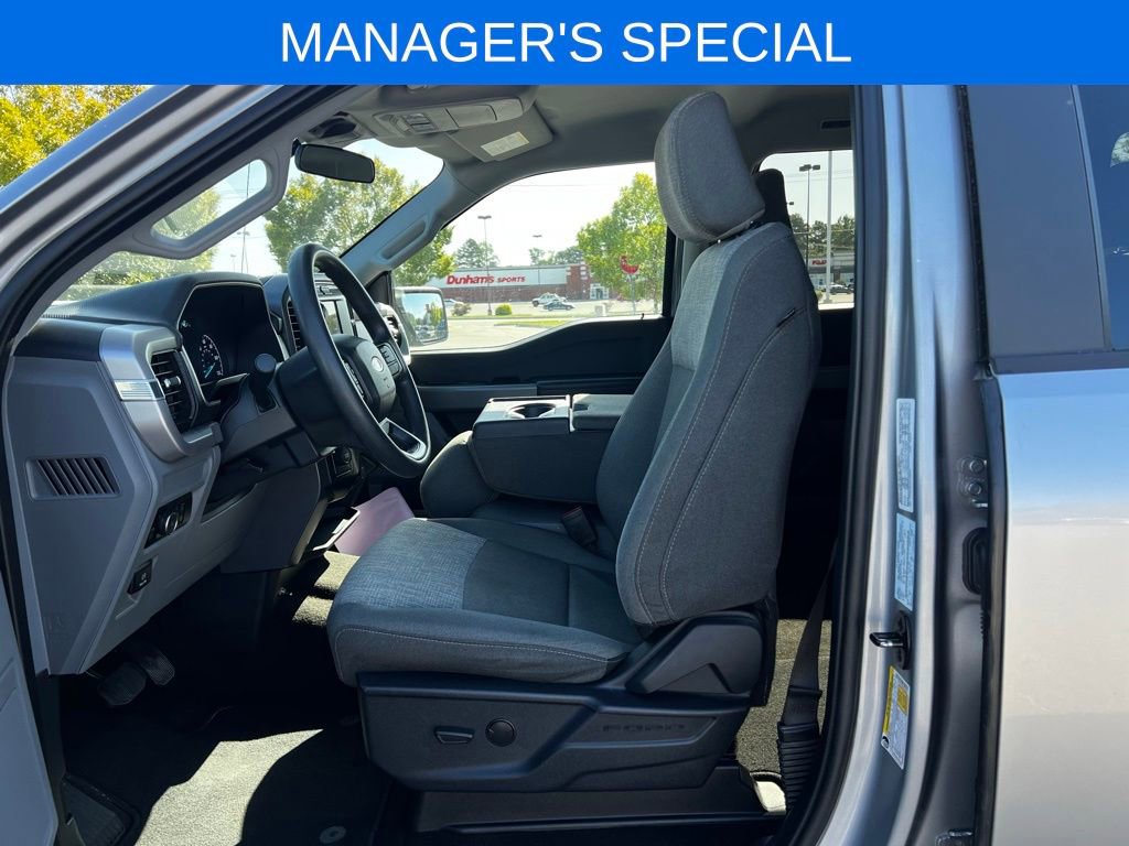 Used 2023 Ford F150 XLT w/ Trailer Tow Package image 8