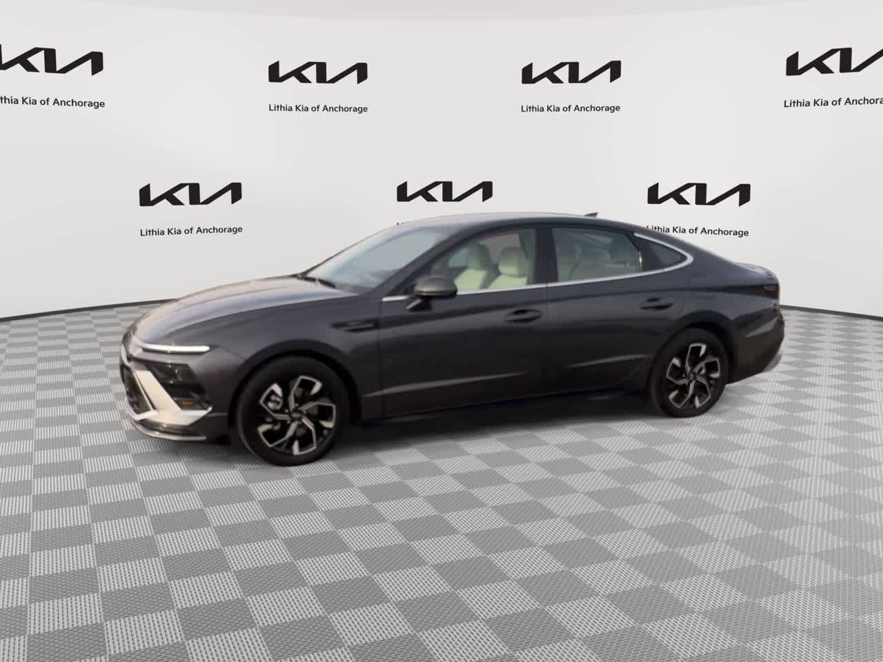 Used 2025 Hyundai Sonata SEL FWD image 5