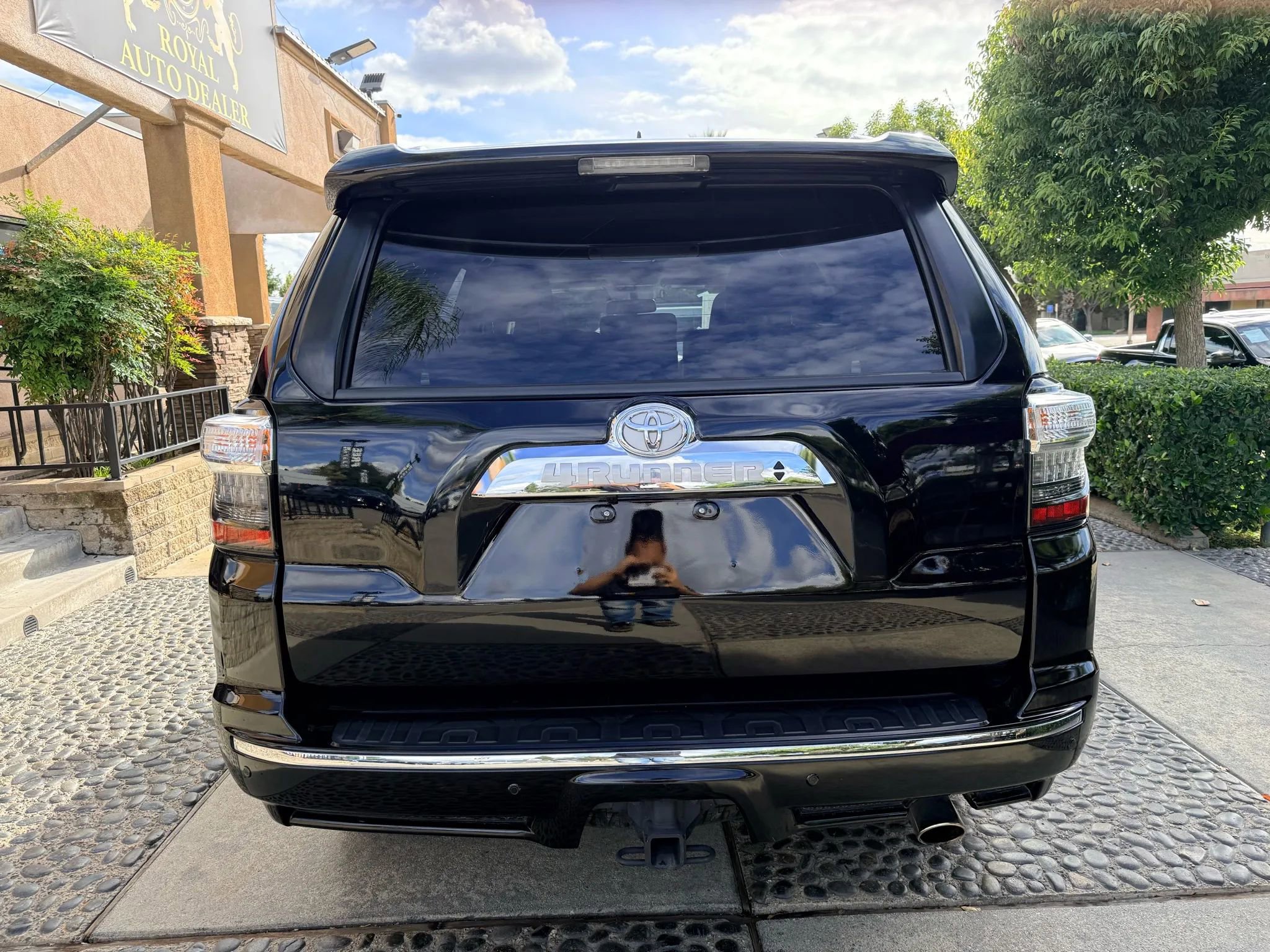 Used 2017 Toyota 4Runner Limited image 6