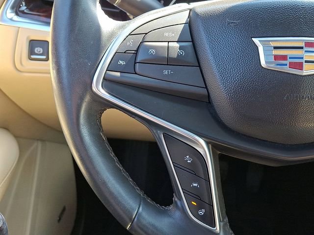 Used 2018 Cadillac XT5 Premium Luxury FWD image 22