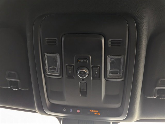 Used 2025 GMC Yukon Denali image 25