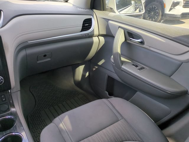 Used 2016 Chevrolet Traverse LT w/ Style and Technology Package FWD image 19