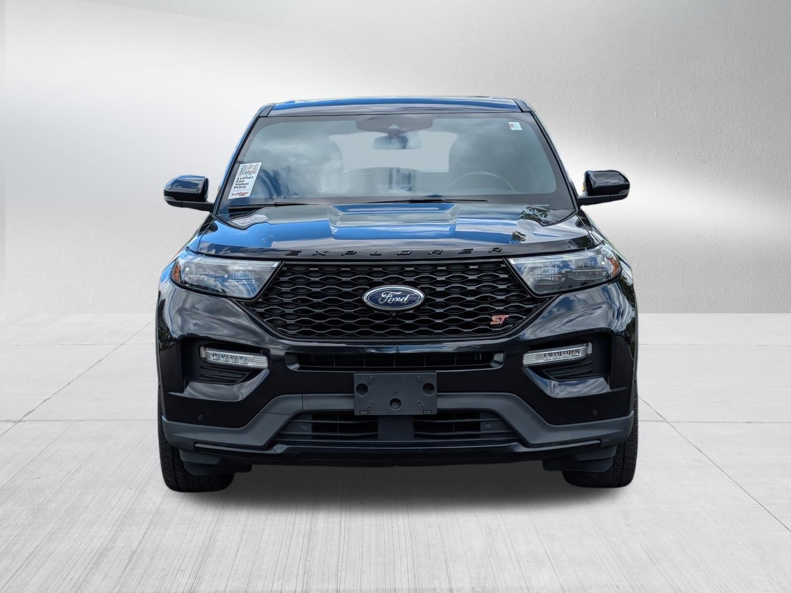 Used 2021 Ford Explorer ST w/ Equipment Group 401A AWD/4WD image 2