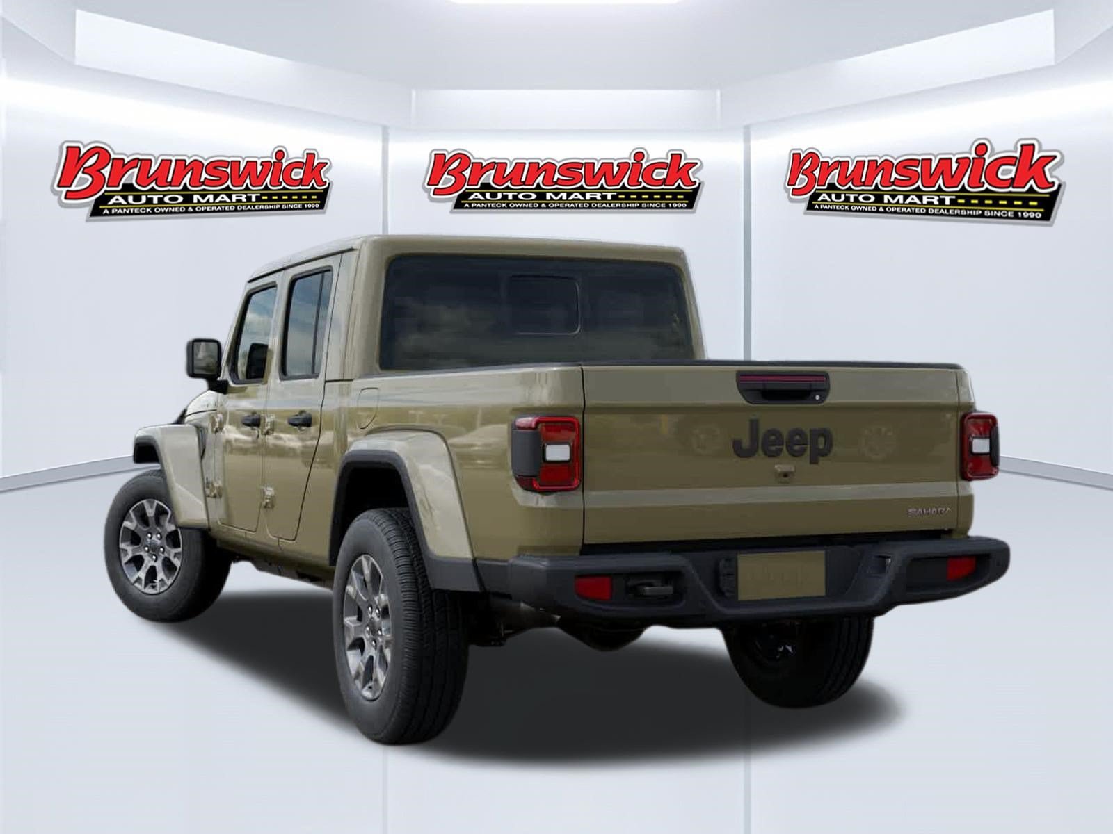 New 2026 Jeep Gladiator Sport AWD/4WD image 3