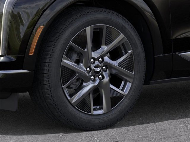 New 2026 Cadillac Optiq Luxury 1 image 9