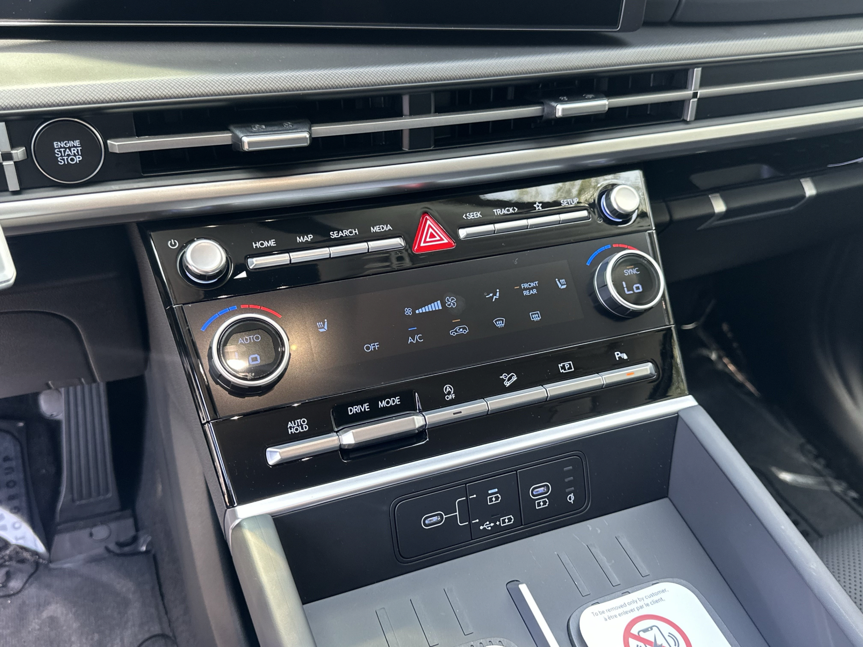 New 2027 Hyundai Santa Fe SEL FWD image 27
