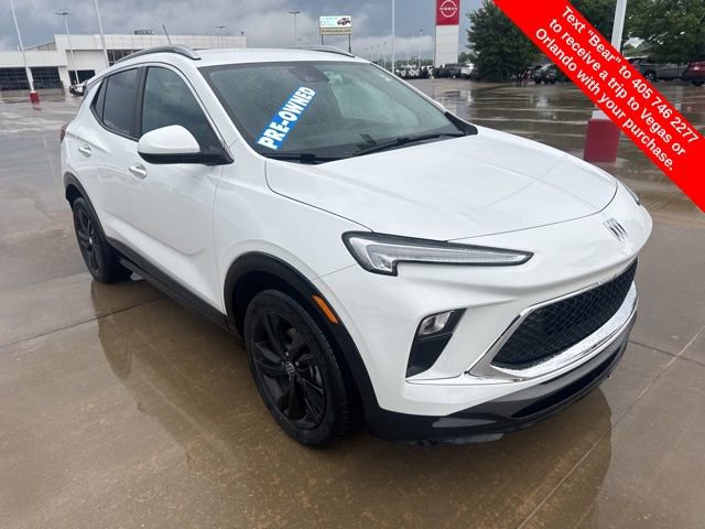 Used 2024 Buick Encore GX Sport Touring image 7