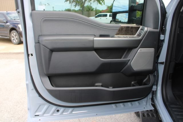 New 2026 Ford F250 Lariat w/ Tremor Off-Road Package AWD/4WD image 6