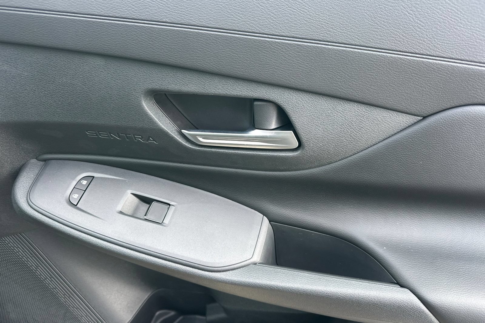 New 2026 Nissan Sentra SV w/ SV Convenience Package FWD image 20