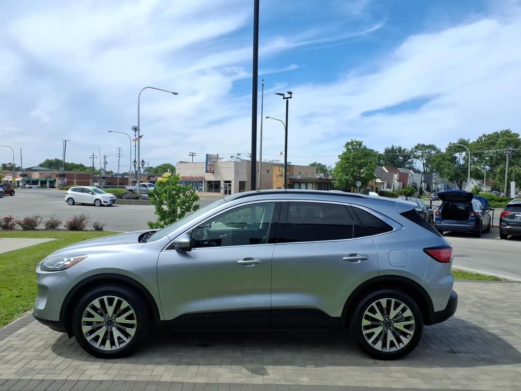 Used 2021 Ford Escape Titanium AWD/4WD image 5