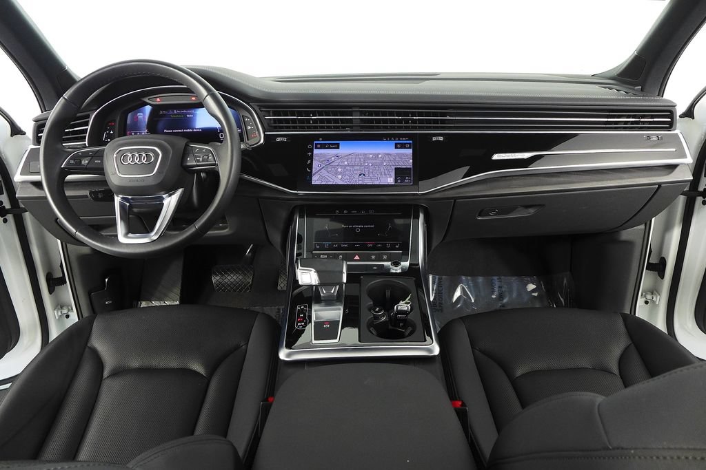 Used 2023 Audi Q7 2.0T Premium Plus w/ Premium Plus Package AWD/4WD image 26