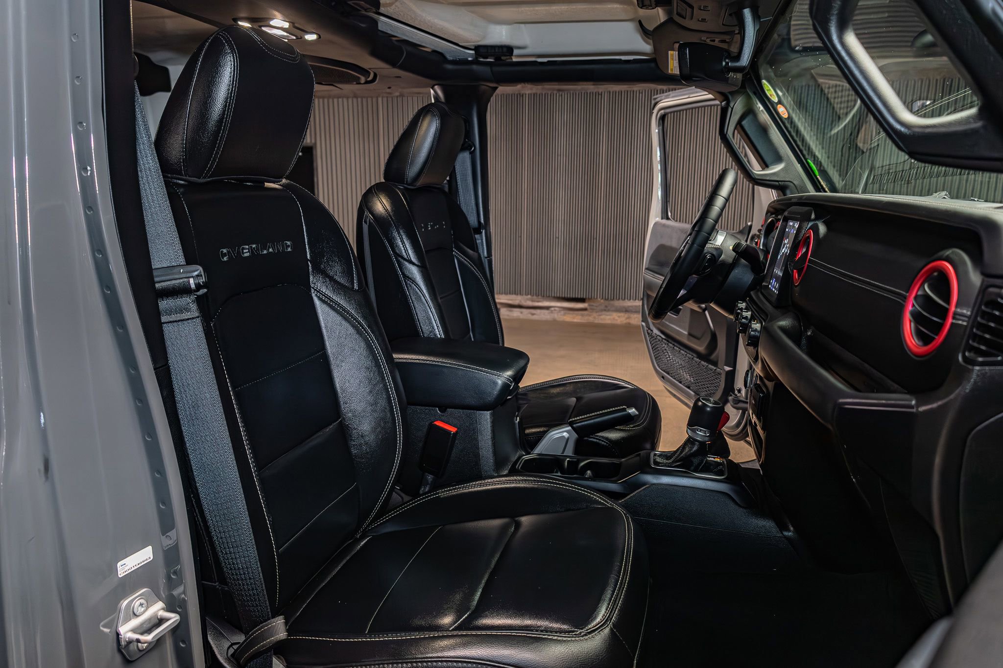 Used 2022 Jeep Gladiator Overland w/ Popular Equipment Package image 13