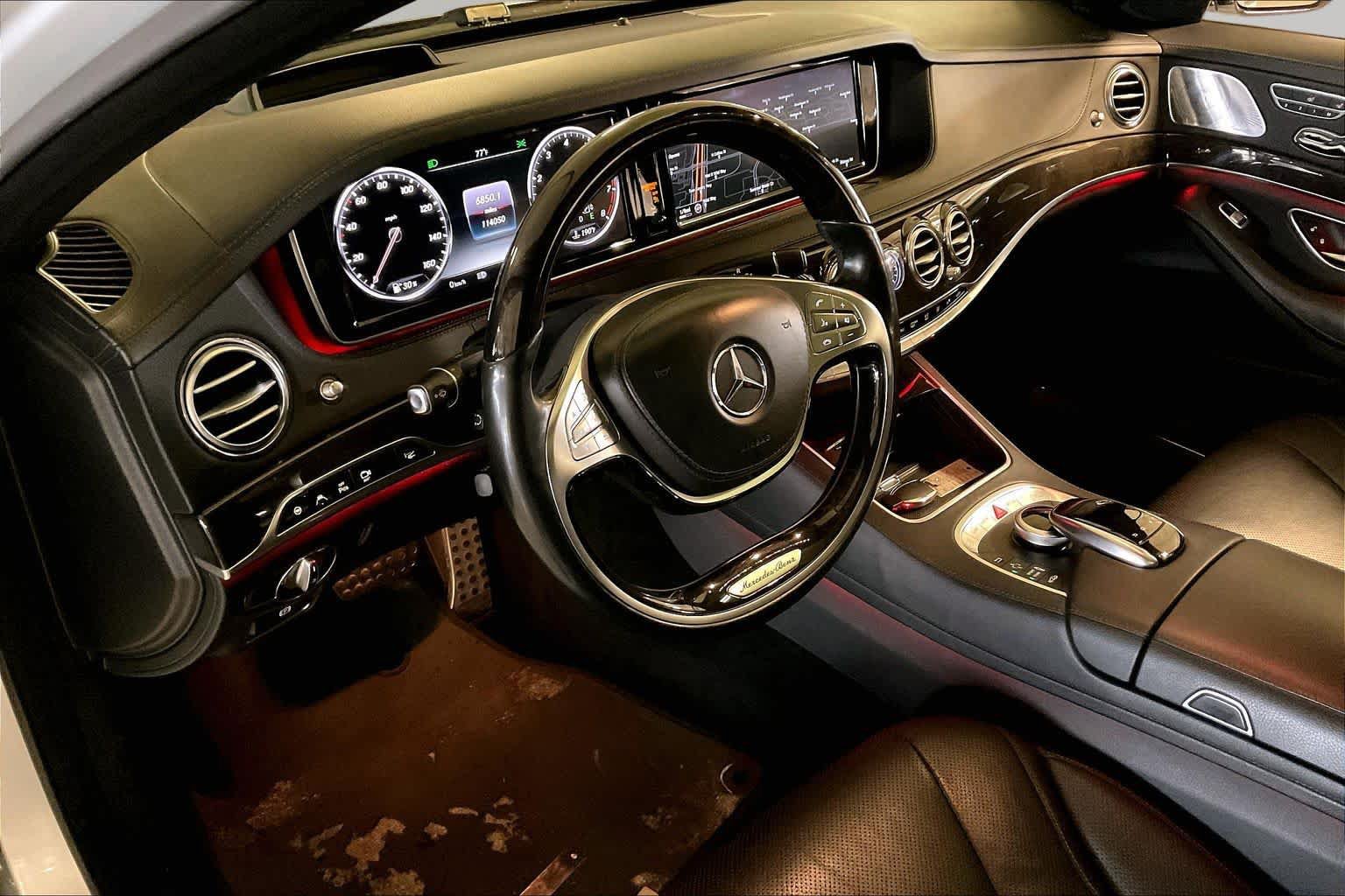 Used 2016 Mercedes-Benz S 550 Sedan image 16