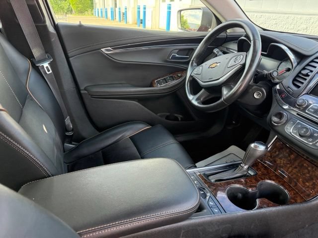 Used 2014 Chevrolet Impala LT w/ Premium Seating Package FWD image 11