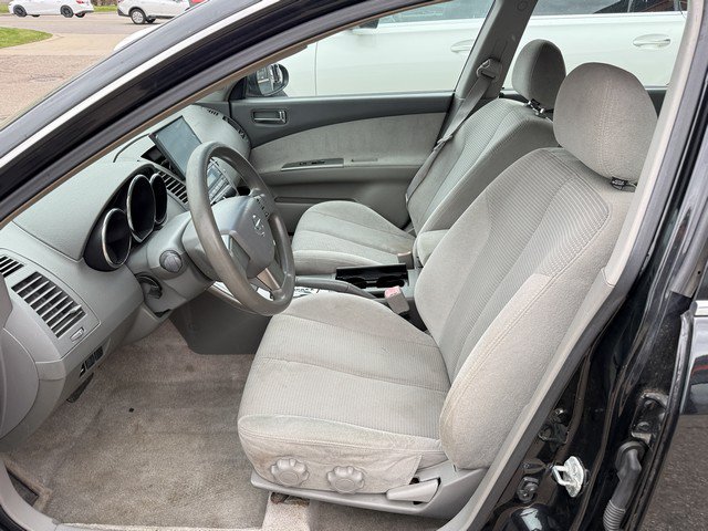 Used 2005 Nissan Altima 2.5 S FWD image 9
