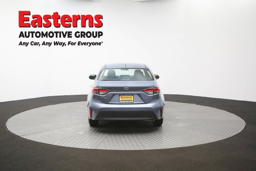Used 2026 Toyota Corolla LE FWD image 33