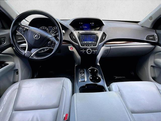 Used 2017 Acura MDX FWD image 16