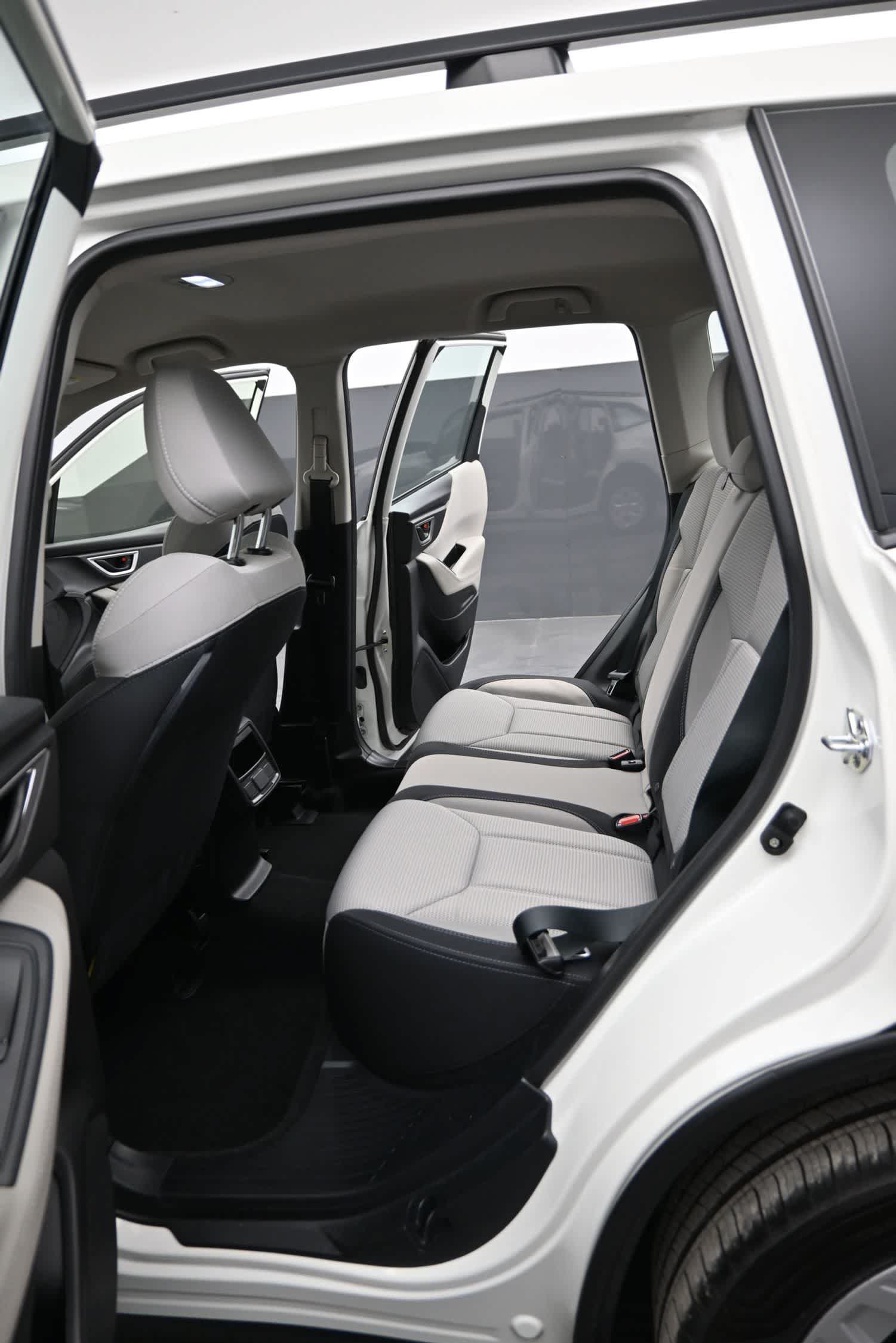 Used 2024 Subaru Forester AWD/4WD image 15