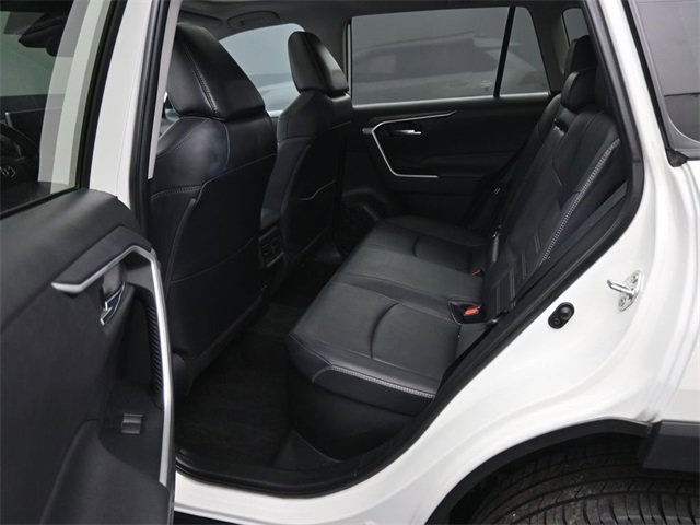 Used 2021 Toyota RAV4 XLE Premium image 35