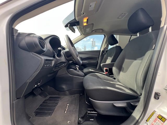 Used 2024 Nissan Kicks S FWD image 18