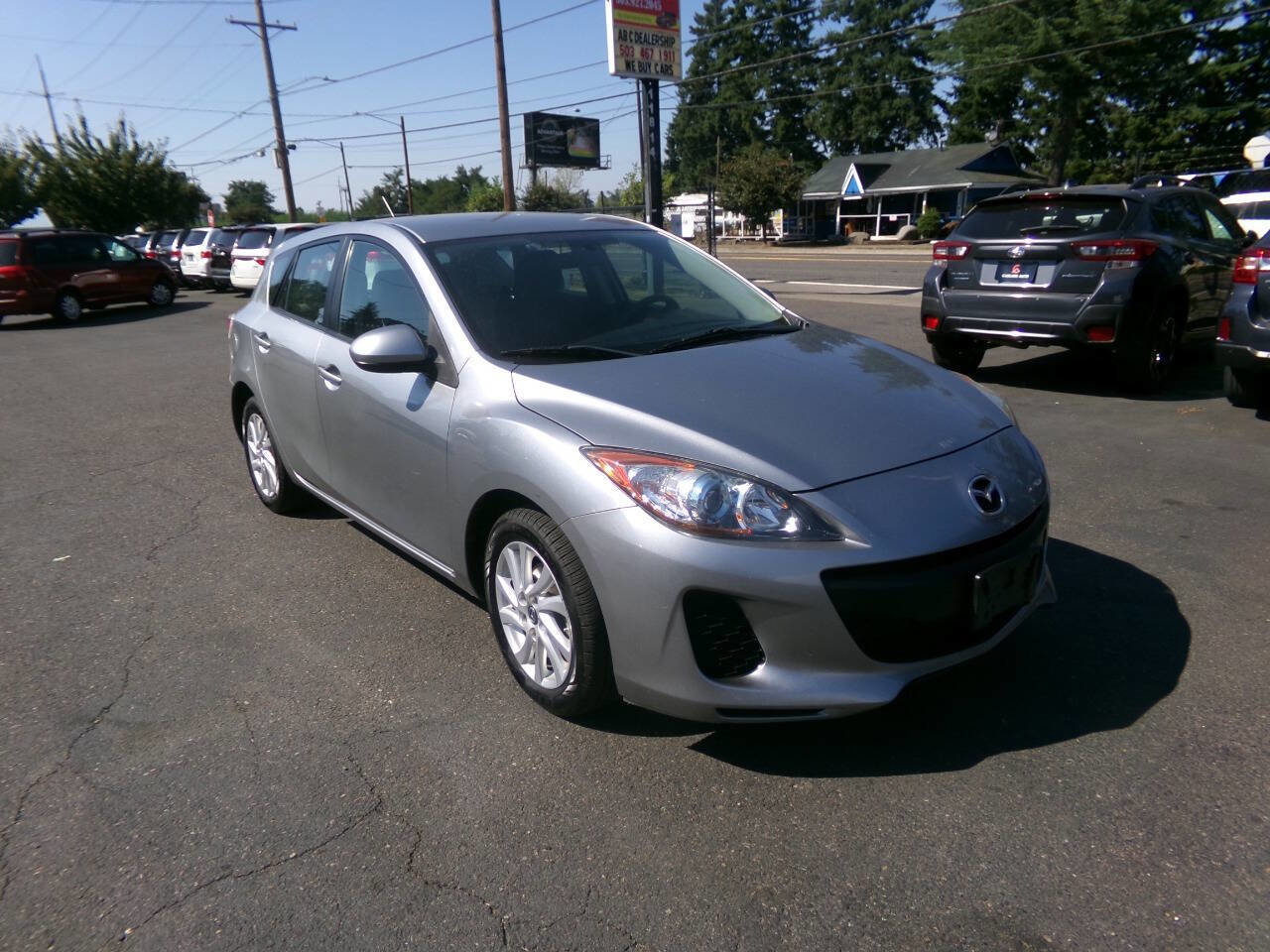 Used 2013 MAZDA MAZDA3 i Touring image 2