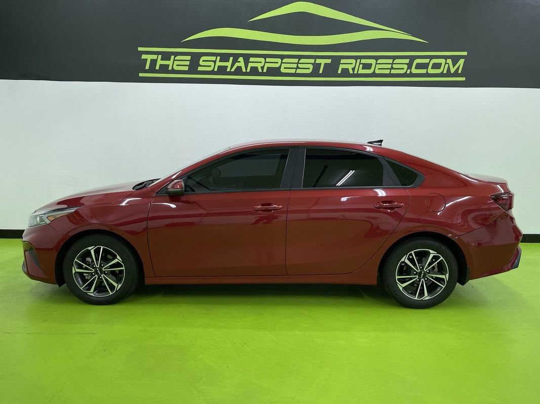 Used 2023 Kia Forte LXS w/ LXS Technology Package image 6