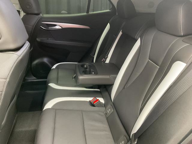 New 2025 Buick Envision Sport Touring image 9