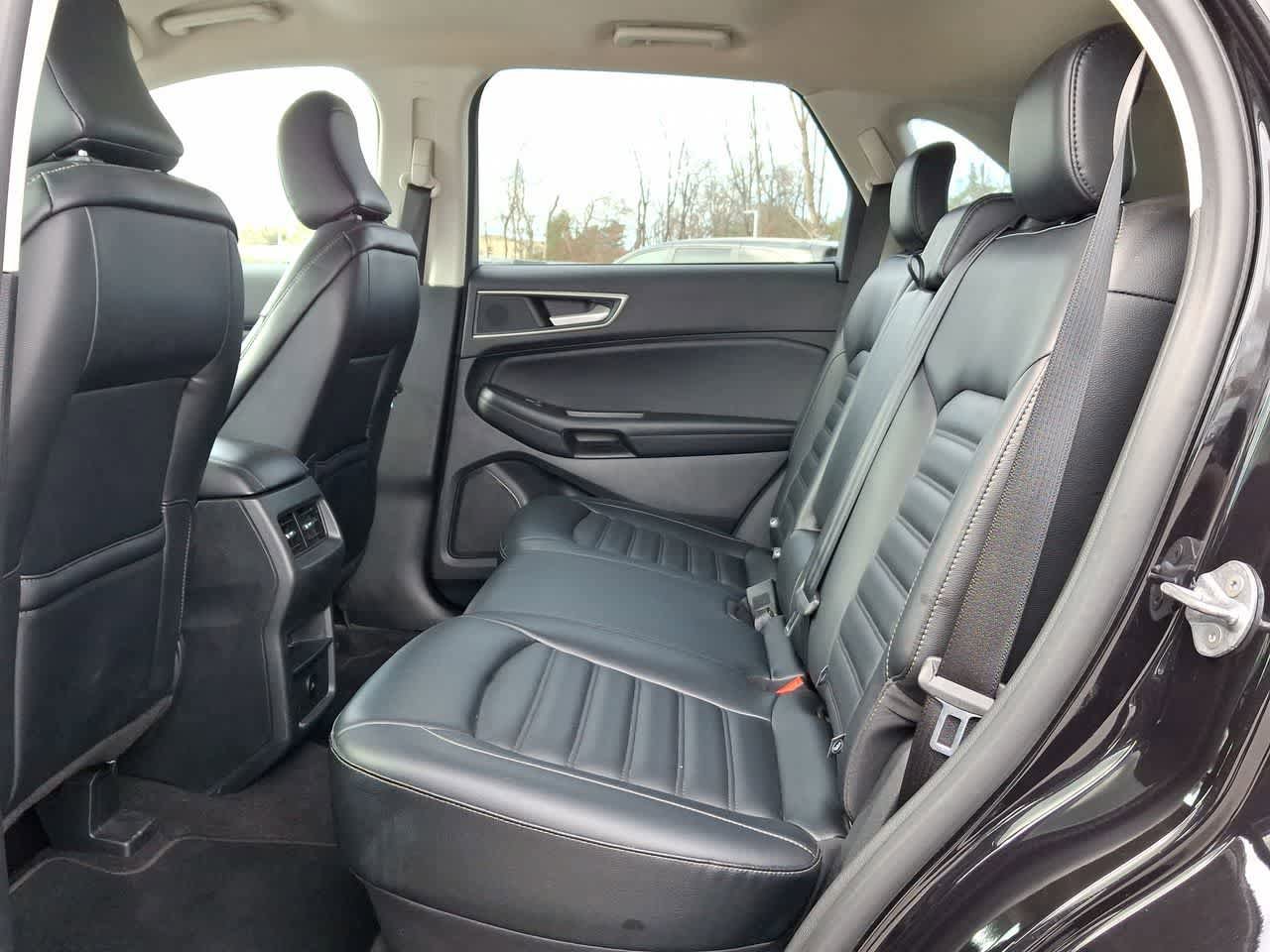 Used 2024 Ford Edge SEL image 26