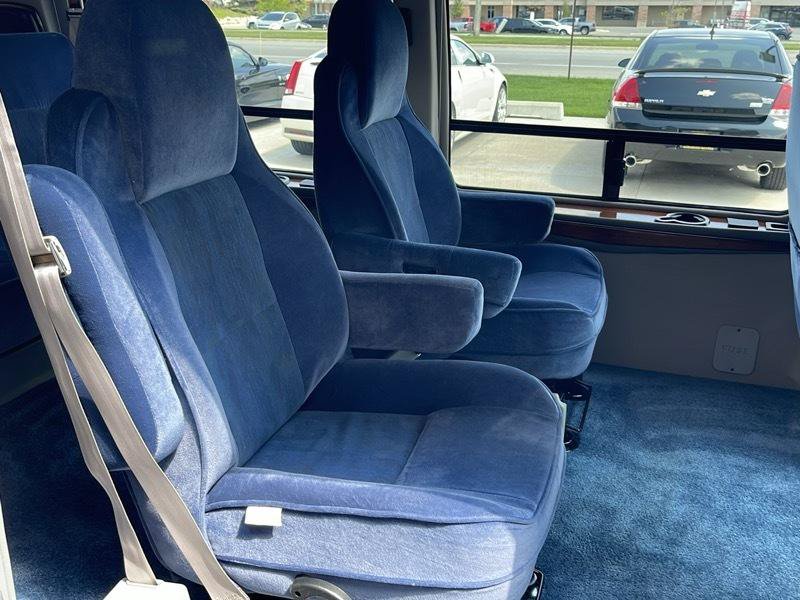 Used 1999 Dodge B1500 RWD image 47