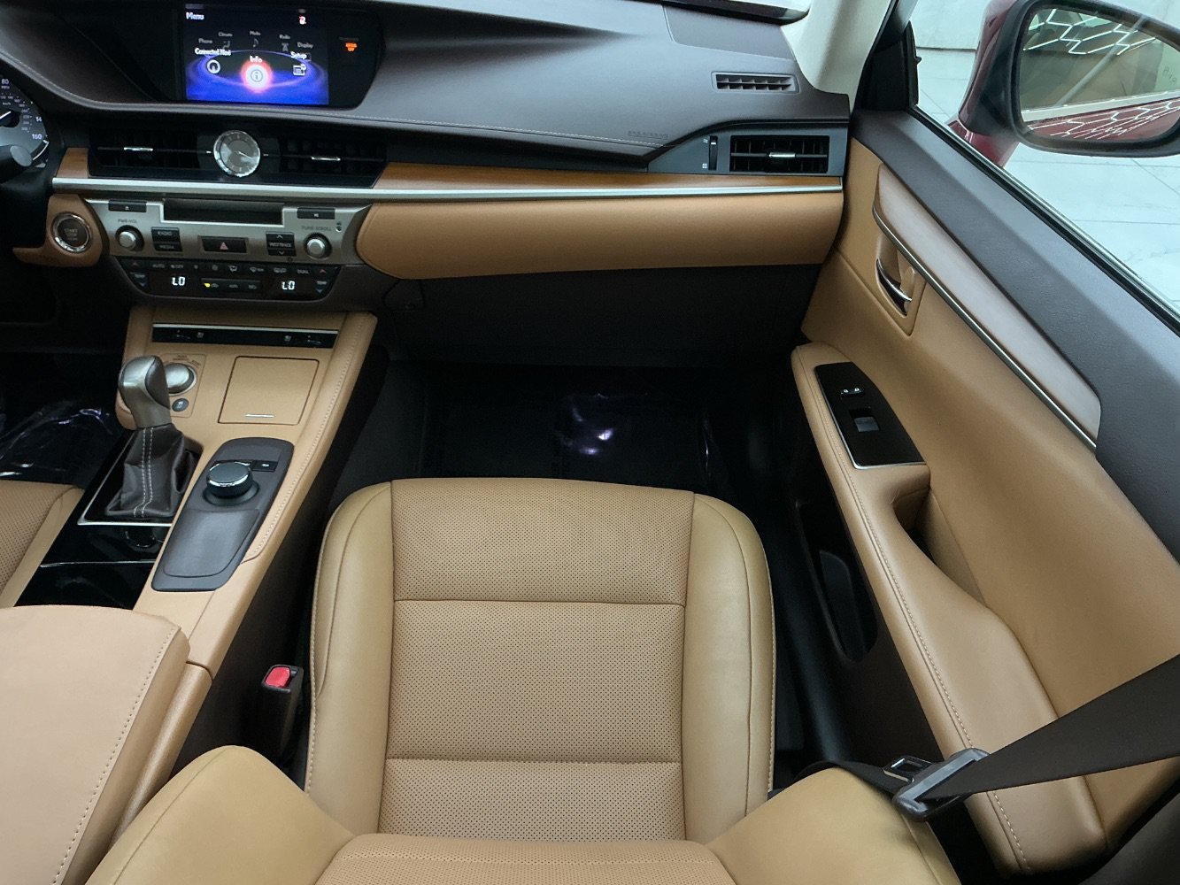 Used 2017 Lexus ES 350 w/ Premium Package FWD image 29
